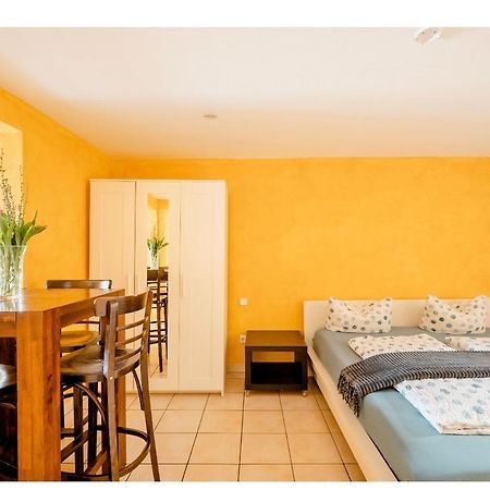 Hirschen Apartments Reute  Exteriör bild