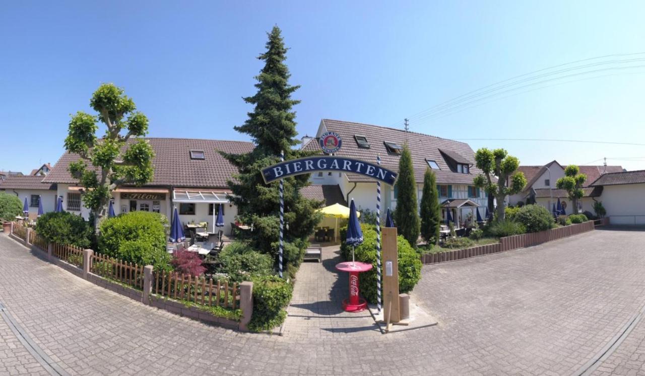 Hirschen Apartments Reute  Exteriör bild